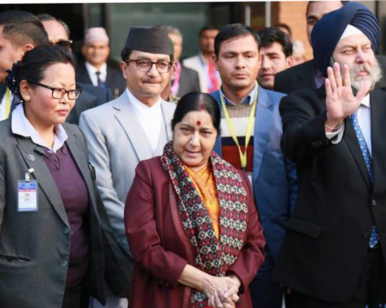 अाेलीकाे परामर्शमा स्वराजकाे नेपाल भ्रमण