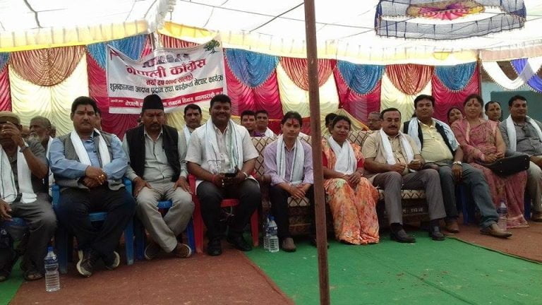 सरावलमा नेपाली कांग्रेसको शुभकामना आदान प्रदान