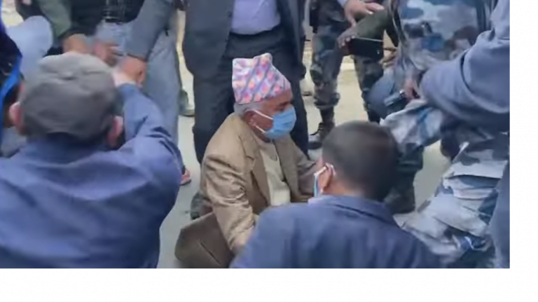 नेपाली कांग्रेसका वरिष्ठ नेता रामचन्द्र पौडेल पक्राउ घटनाकाे सर्वत्र विराेध