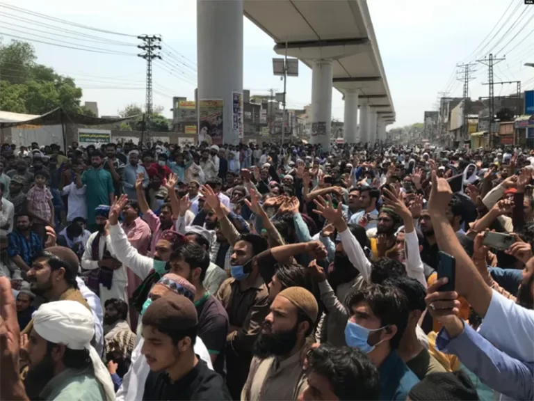 प्रकोप व्यवस्थापनमा चुकेको भन्दै पाकिस्तानमा सरकारविरोधी प्रदर्शन