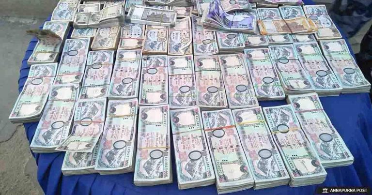 नवलपरासीका एक जना ३९ लाख नगदसहित प्रहरी नियन्त्रणमा