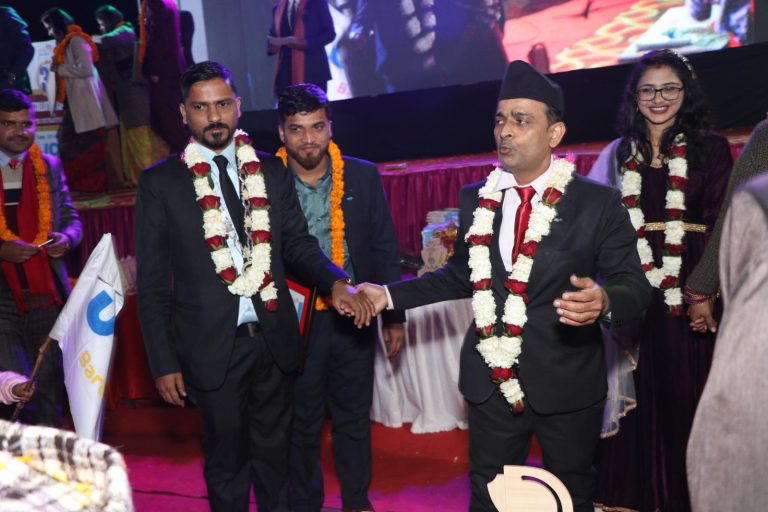 बर्दघाट जेसीजको तेस्रो पदस्थापना तथा पुरस्कार बितरण कार्यक्रम सम्पन्न
