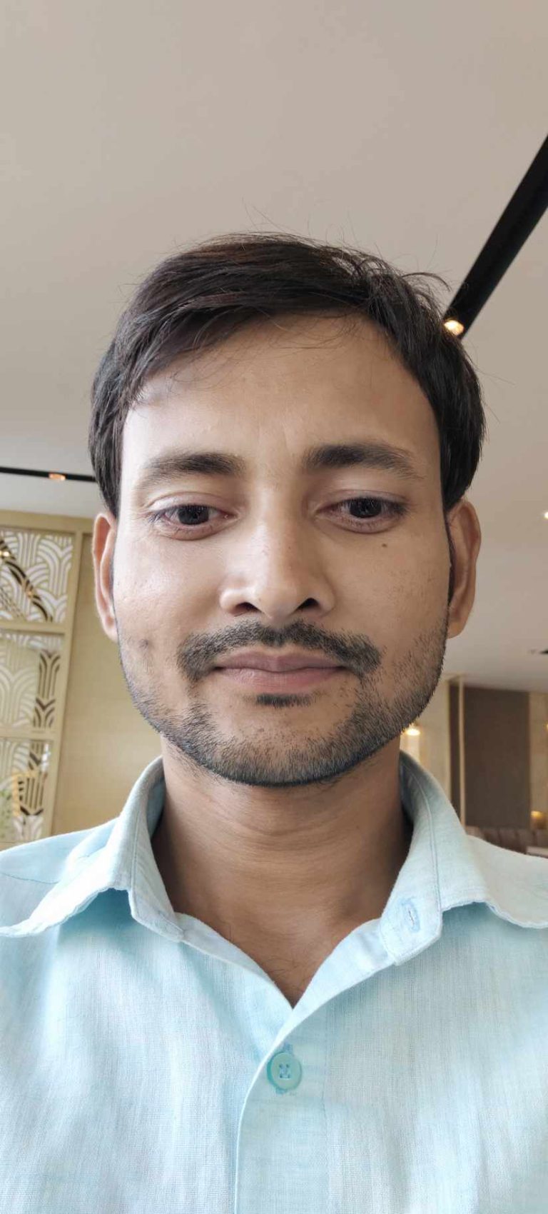 शैक्षिक र आर्थिक पीडाले विदेशिन बाध्य विद्यार्थीहरु
