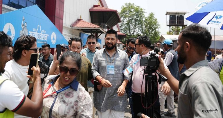 रास्वपा महाधिवेशन : सभापतिले मतदान गरेसँगै पहिलो चरणको मतदान सम्पन्न